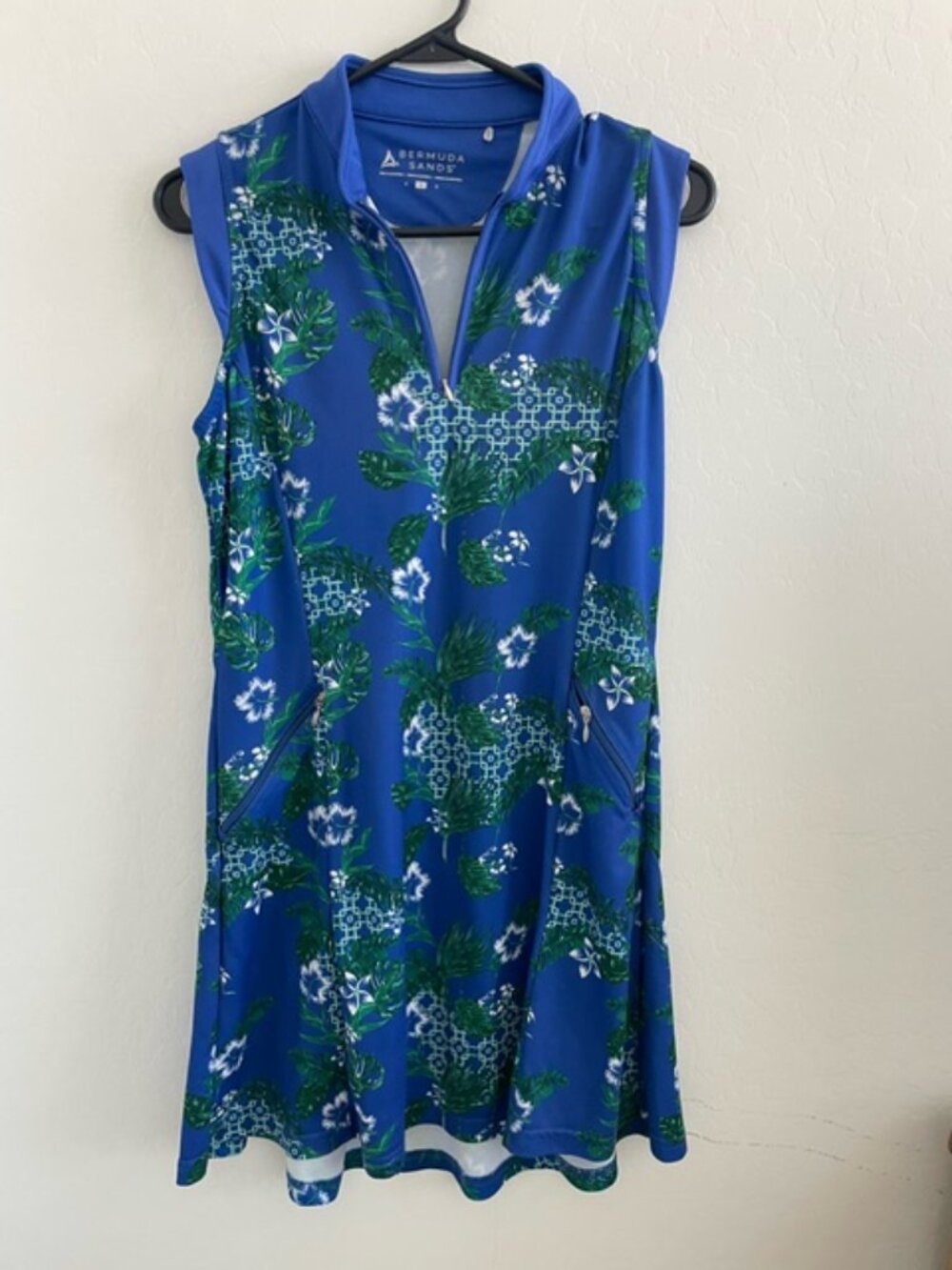 Bermuda Sands sleeveless athletic golf dress blue/green Hawaiian floral print SM
